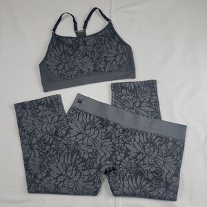 Fabletics Women's Medium Sebastian Floral Grey Crop Pants & Bra Set